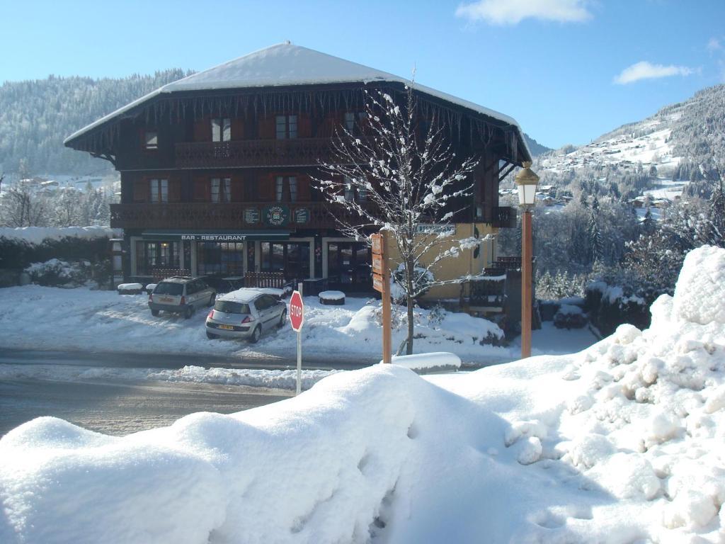 Auberge Du Mont Rond Montriond Kültér fotó