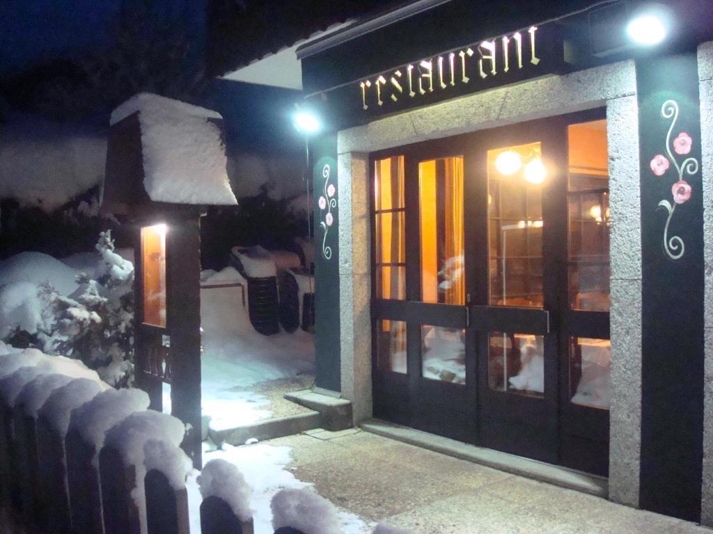 Auberge Du Mont Rond Montriond Kültér fotó