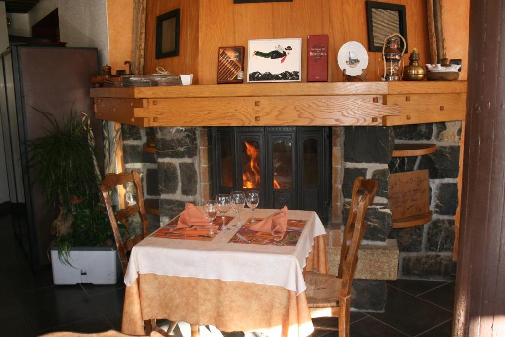 Auberge Du Mont Rond Montriond Kültér fotó